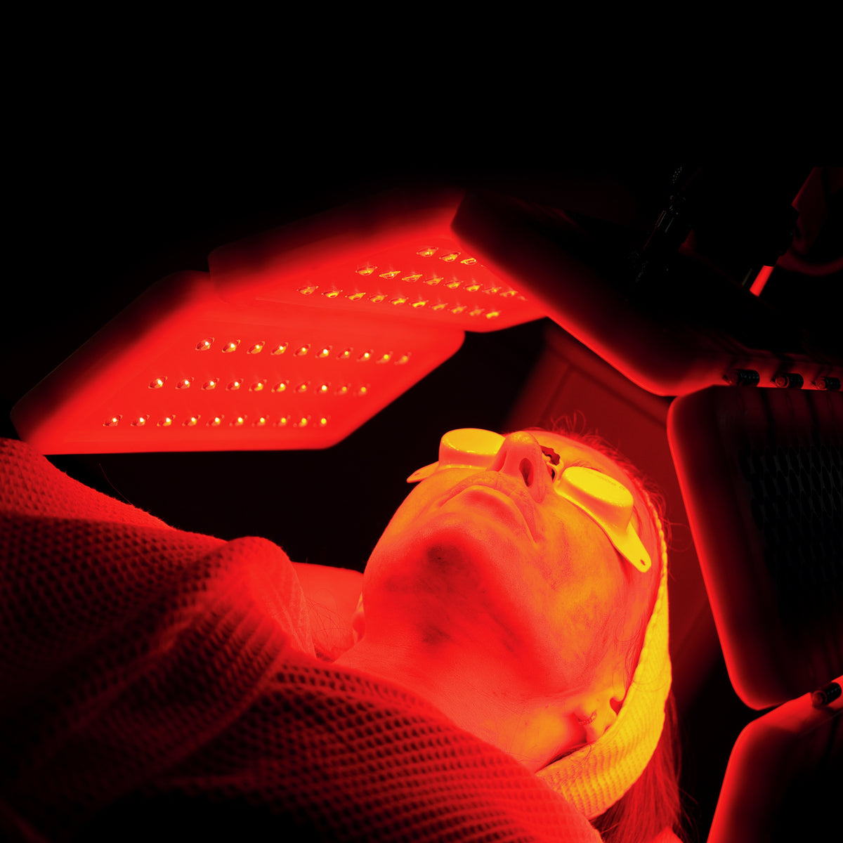8 x 30min EXPRESS - Skin Energising LED 30m — Atone Skin Clinic